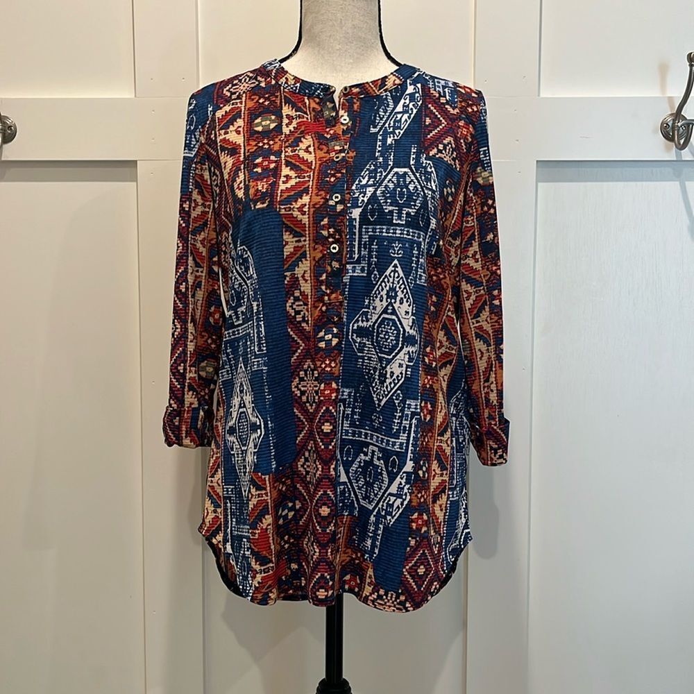 FREE w/2 item bundle purchase NYGARD multicolor five button front top